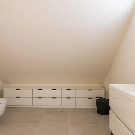 Hoogstraat 87